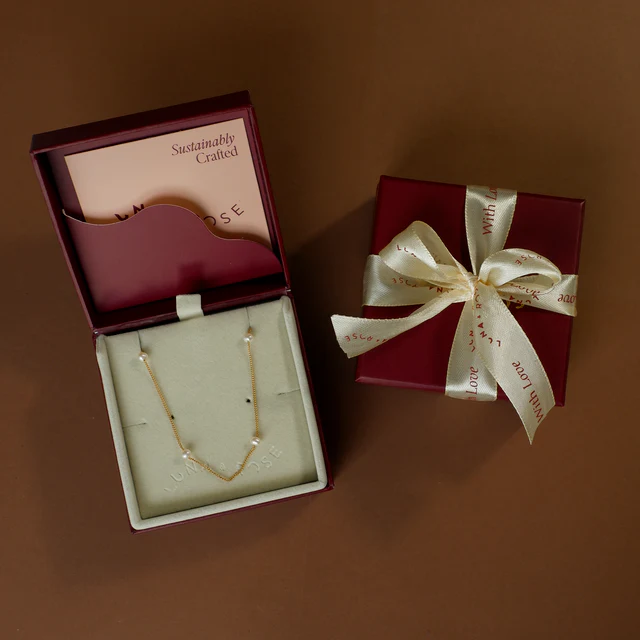 The Mia Chain & Pearl Necklace - GOLD - Image 5