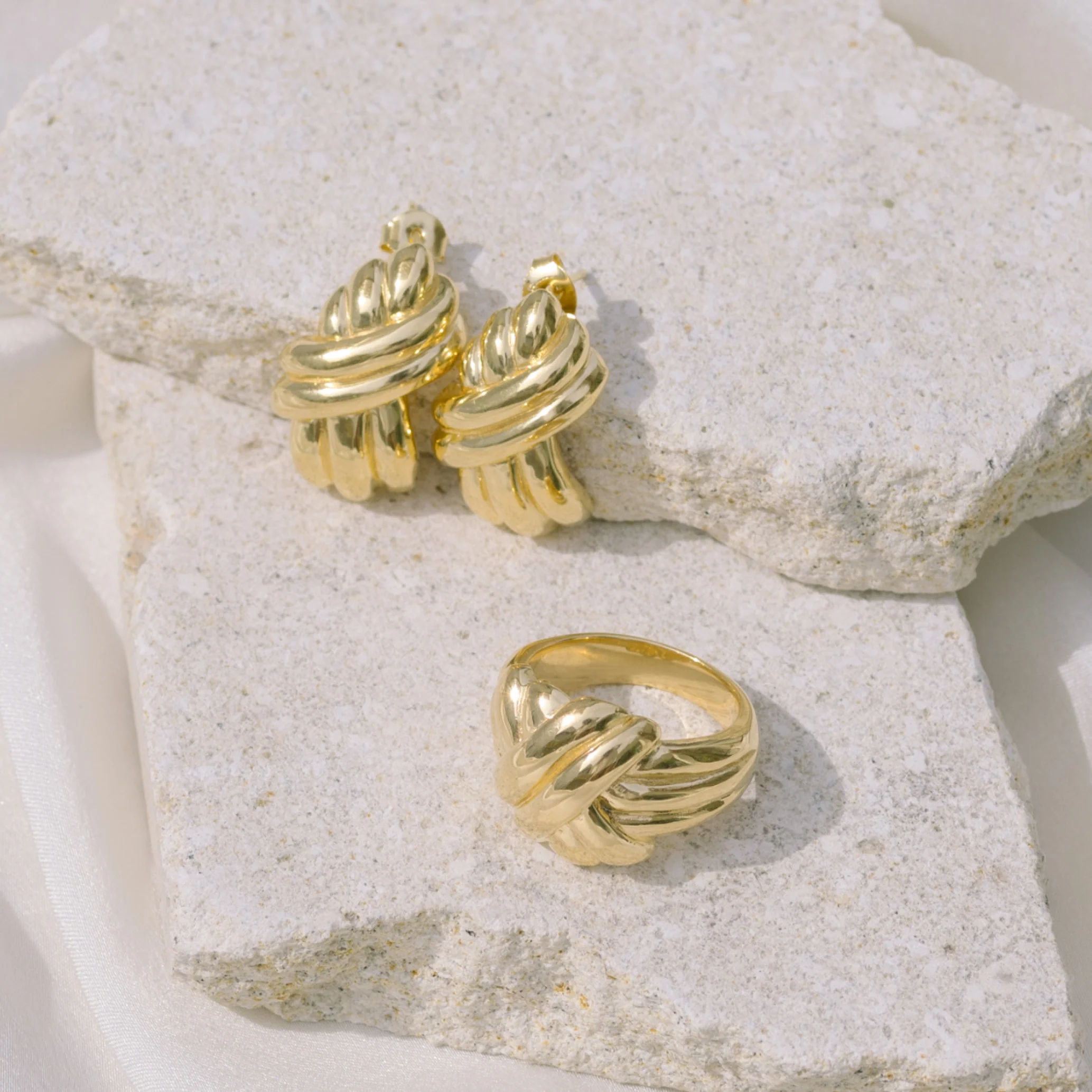 Tina Turner Plaited Earrings - Gold - Image 3