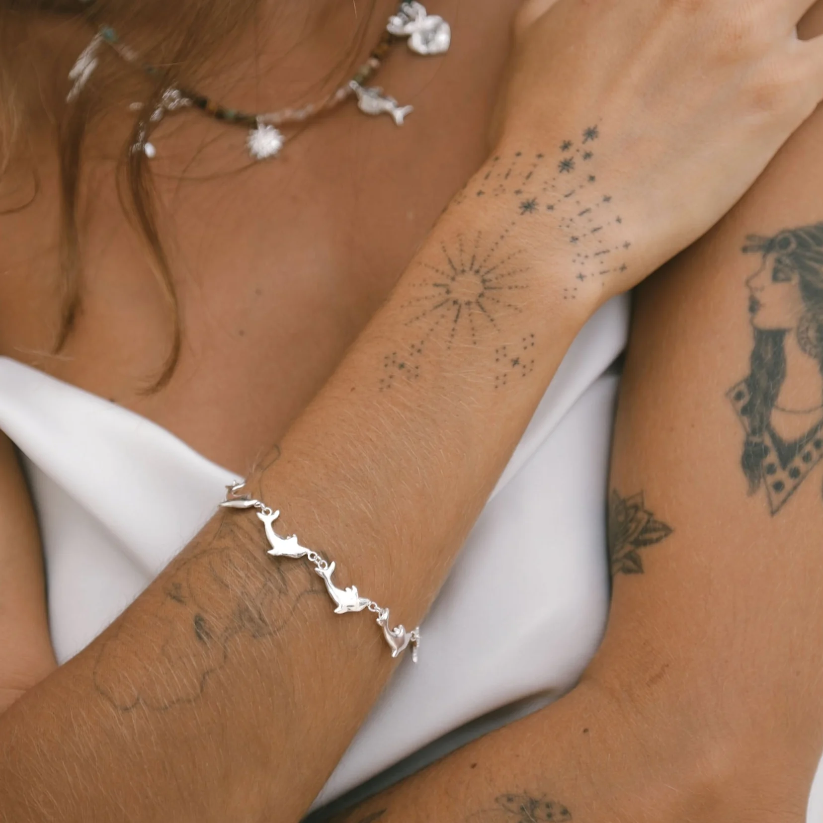 Vibes Don't Lie Bracelet - Tahnee Kelland x Luna & Rose - Silver - Image 2