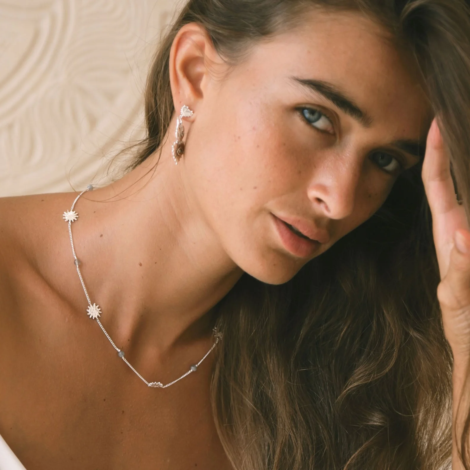 Warm Love - Tahnee Kelland x Luna & Rose - Silver - Image 3