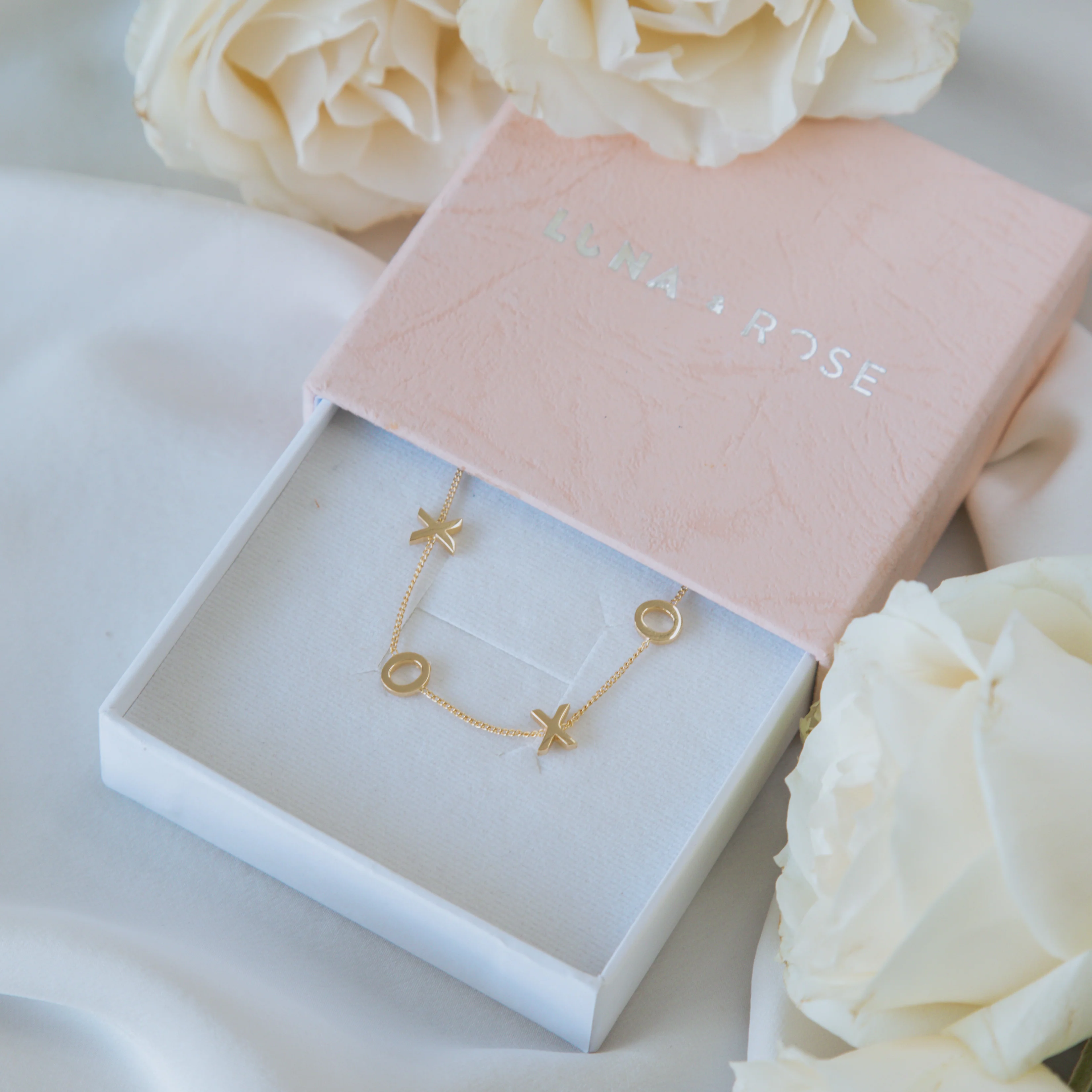 XOXO Bracelet - Gold - Image 4