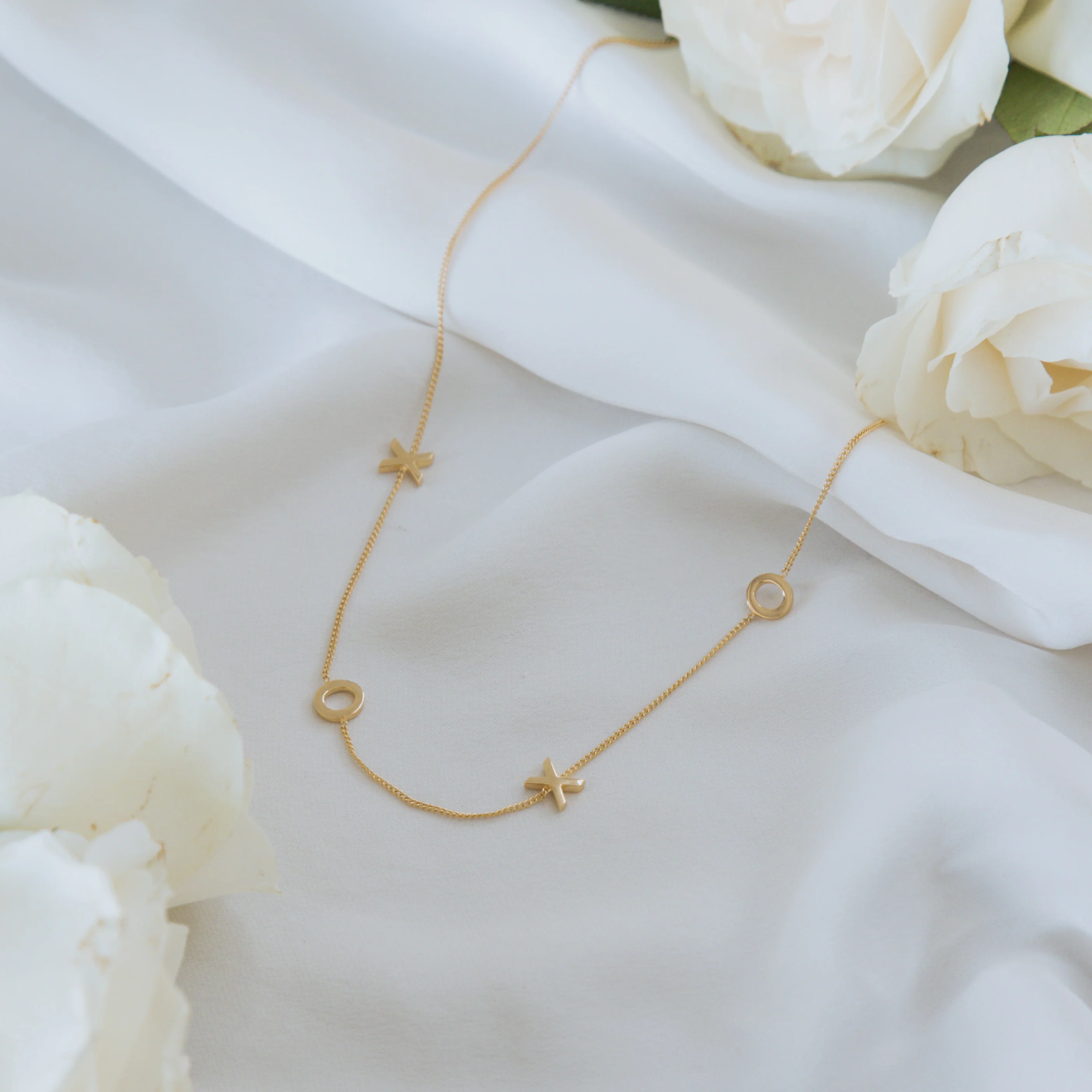 XOXO Necklace - Gold - Image 3